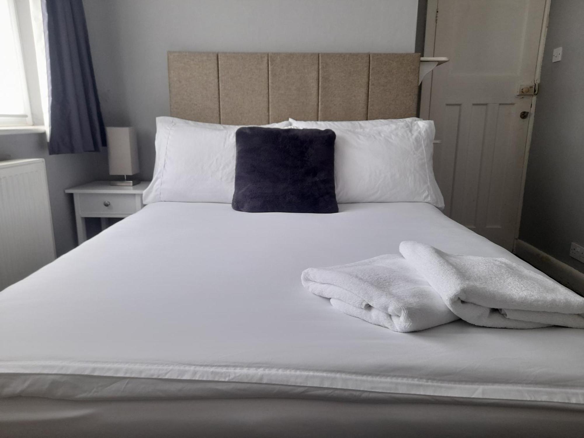 Вилла Bright 4-Bed House 15 Min To Manchester Centre Экстерьер фото