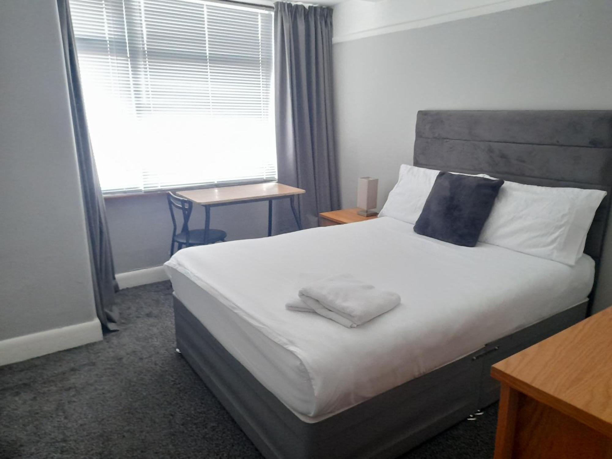 Вилла Bright 4-Bed House 15 Min To Manchester Centre Экстерьер фото